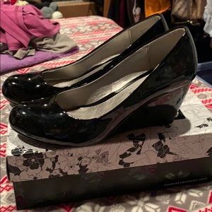 CL by Laundry Black Wedges